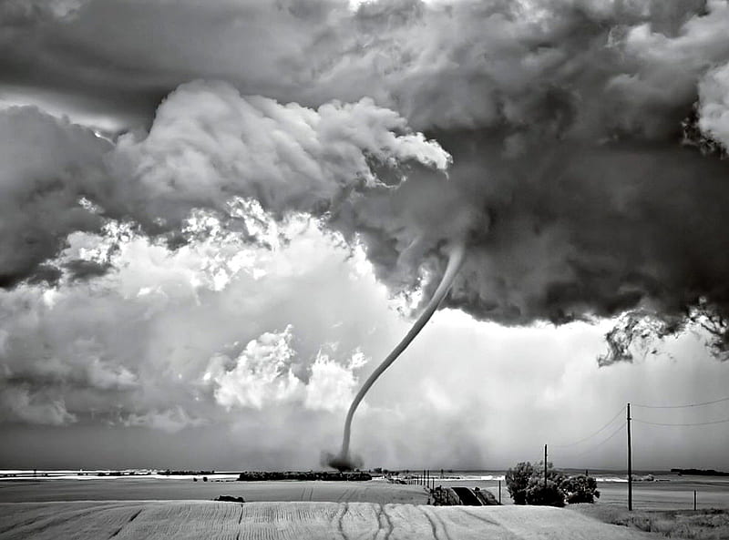 Tornado ~ North Dakota, clouds, tornado, field, stormy, HD wallpaper Tornado ~ North Dakota, clouds, tornado, field, stormy, HD wallpaper