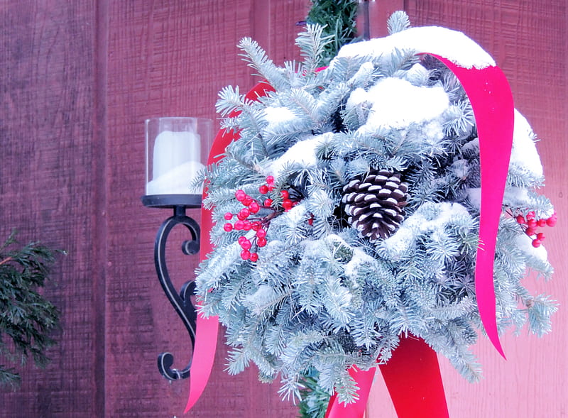 Snowy Wreath, Wreath, Lantern, Winter, Nature, graphy, HD wallpaper