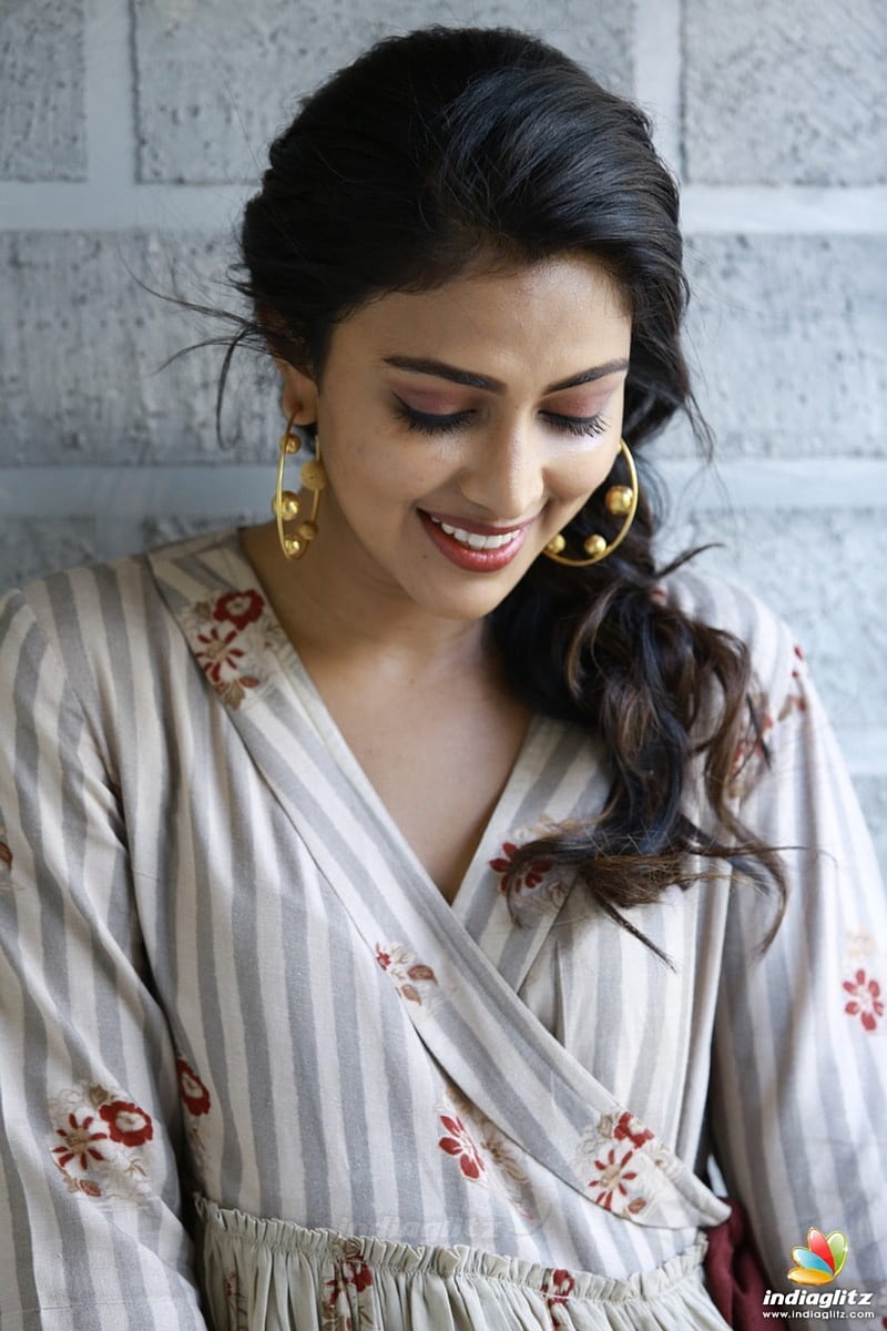 Amala Paul, malayalam actress, malayali, HD phone wallpaper