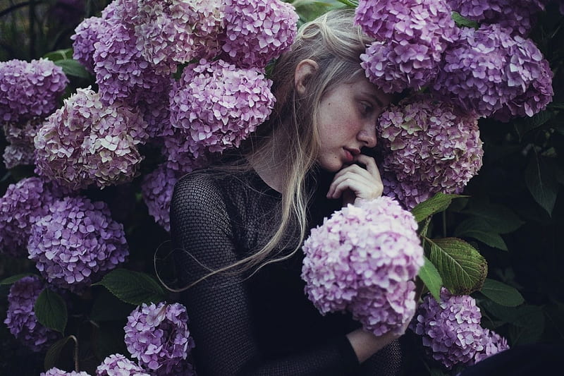 Purple Dreams, girl, summer, flowers, beauty, lilacs, HD wallpaper