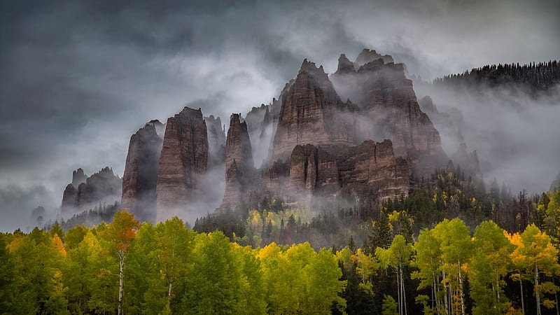 Some foggy conditions around a rock formation in Colorado, fall, peaks, autumn, trees, colors, landscape, forest, rocks, HD wallpaper
