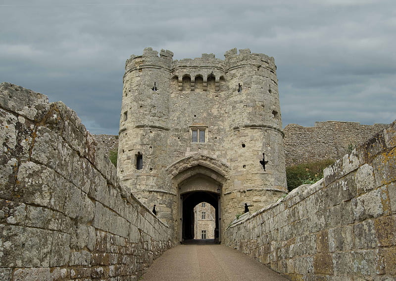 Gate Carisbrooke Castle, Wight UK, gate, stones, gateway, walls, gris, clouds, sky, HD wallpaper