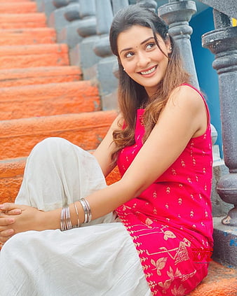 Payal Rajput HQ Wallpapers | Payal Rajput Wallpapers - 48974 - Oneindia  Wallpapers