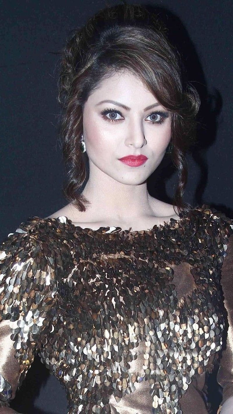 Hot Urvashi Rautela , diva, celebrity, bollywood, indian actress, bonito, urvashi rautela, HD phone wallpaper