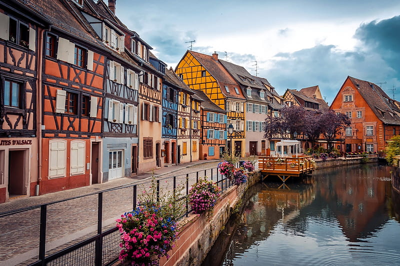 Casas a lo largo de un canal en francia, canales, arquitectura, francia,  casas, Fondo de pantalla HD | Peakpx