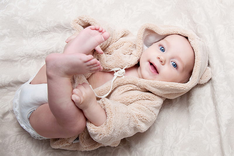 Adorable Baby, newborn, adorable, smile, baby, sweet, cute, face, blue eyes, eyes, HD wallpaper