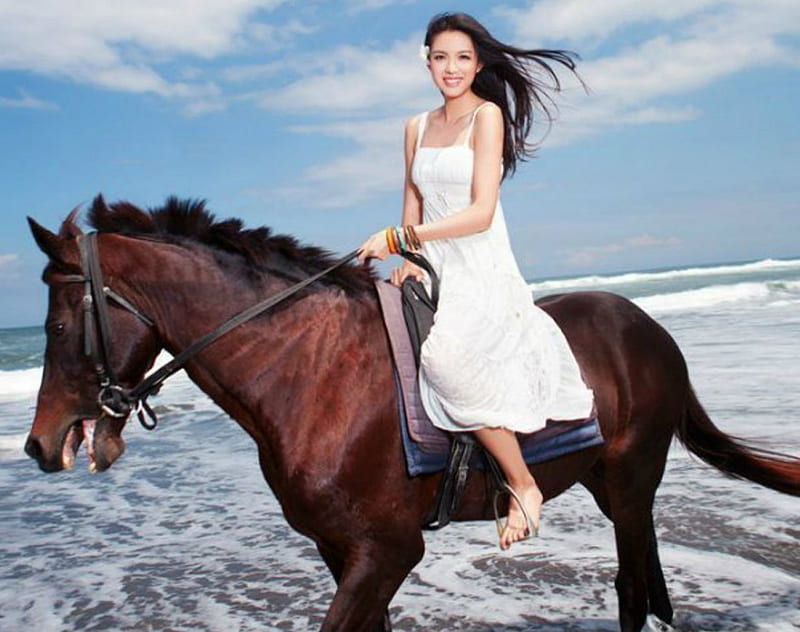 Ride at the Beach, beach, horse, woman, ride, HD wallpaper