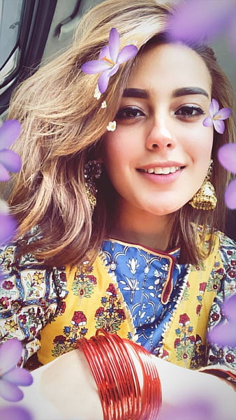 Iqra Aziz HD phone wallpaper | Pxfuel