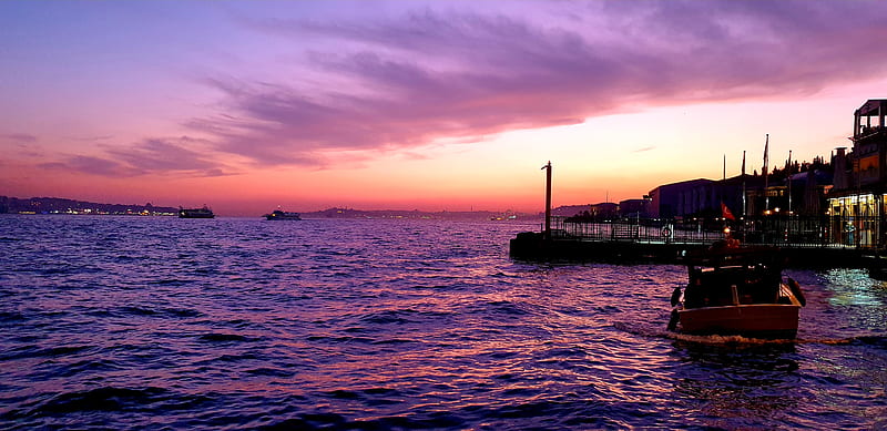 Ortakoy istanbul, architecture, boat, bubbles, glitter, purple, sea, sunset, turkey, HD wallpaper