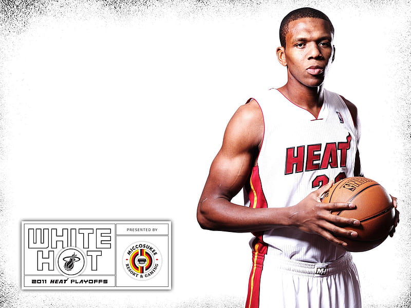 2010-11 NBA Miami Heat LeBron James White Hot, HD wallpaper