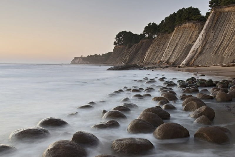 Cliffs of Mendocino, rocks, ocean, pebbles, waves, mood, sea, enchanting, beaches, boulders, mountains, nature, HD wallpaper