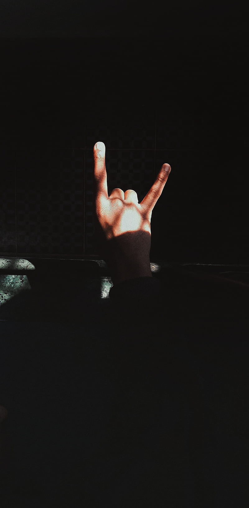 hand, fingers, gesture, dark, HD phone wallpaper