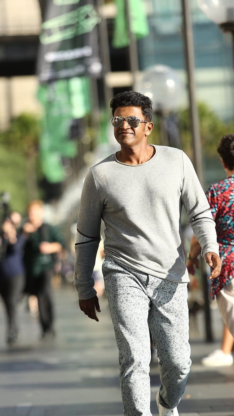 Puneeth Rajkumar, Walking Pose, actor, singer, powerstar, HD phone wallpaper