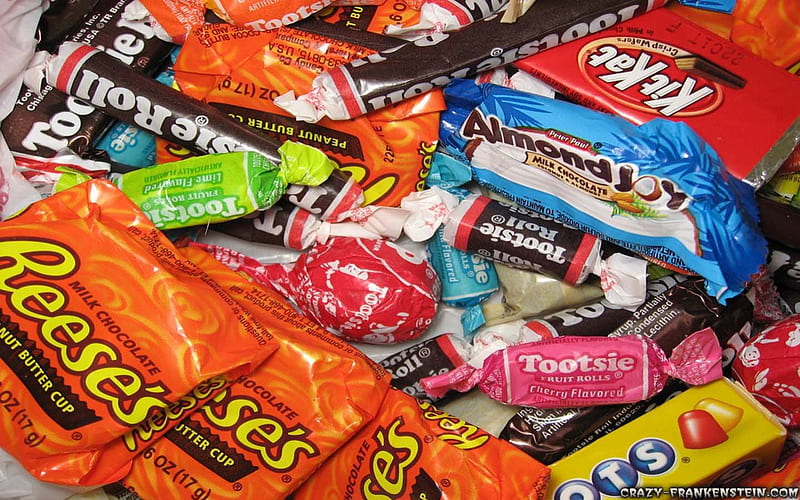 Trick or Treat, bars, costumes, candy, halloween, chocolate, wrappers, abstract, suckers, sweet, HD wallpaper