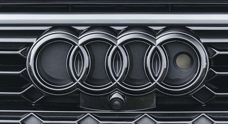 2024 Audi Q8 e-tron® | Premium SUV EV | Audi USA