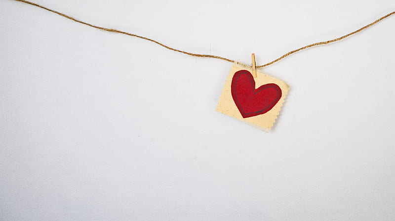 heart-shaped red and beige pendant, HD wallpaper