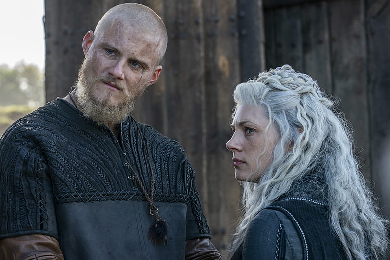 Download Ragnar, Bjorn, And Lagertha In Vikings Wallpaper