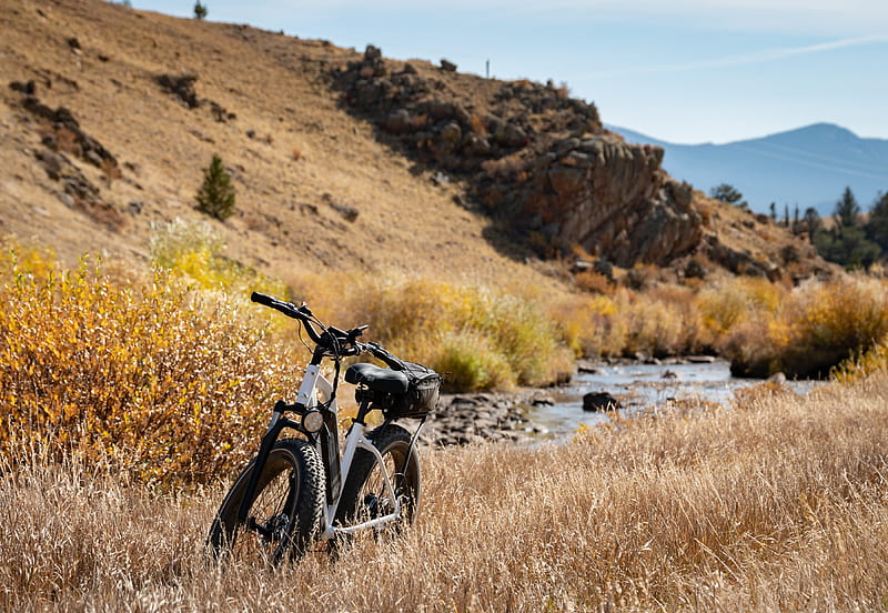 bike, grass, field, hills, HD wallpaper