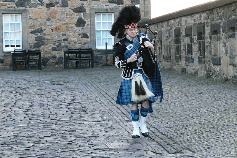 The Scottish Piper, piper, scottish, bagpipes, music, HD wallpaper