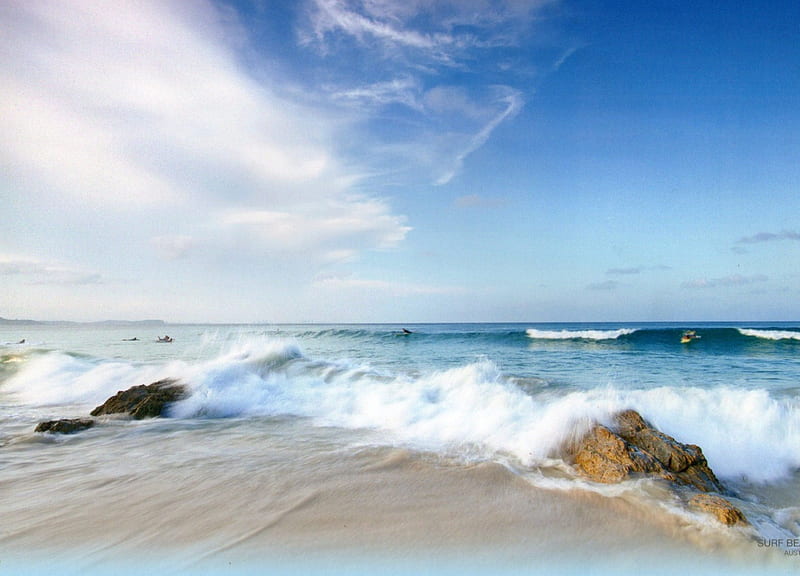 A surf beach somewhere in Australia, rocks, sun, surf, salty, waves, clouds, beach, sand, water, white, HD wallpaper