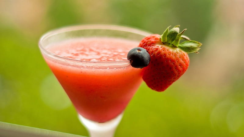 Cocktail, strawberry, drinks, bilberry, cocktails, berry, berries, strawberries, drink, HD wallpaper