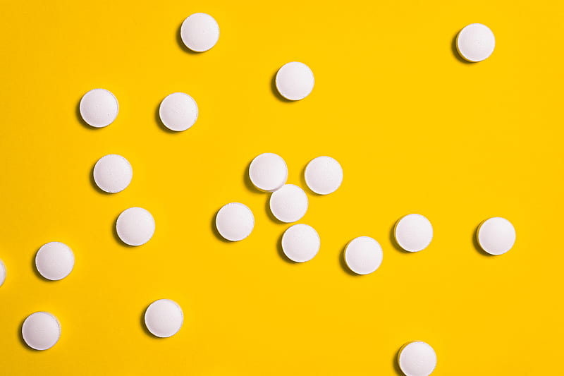 White Medication Pills Isolated on Yellow background, HD wallpaper