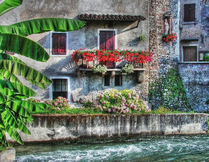 Borghetto, North Italy, flowers, water, house, italy, HD wallpaper