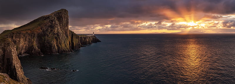 Neist Point Lighthouse, Isle Of Skye, Scotland, HD wallpaper