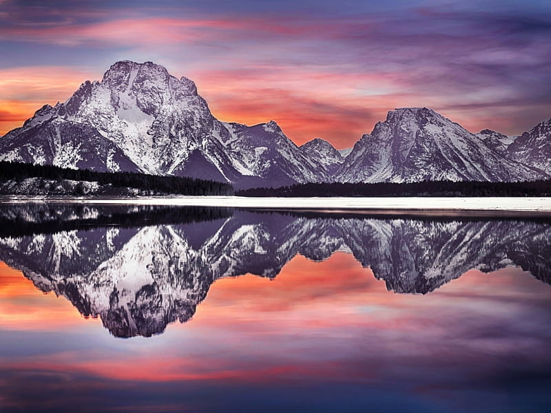 Montain reflected in lake Wallpaper 8k HD ID:3932