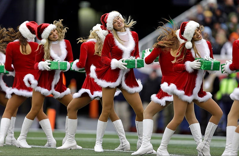 Santa's Cheerleaders, cheerleaders, christmas cheerleaders, santa cheerleaders, nfl cheerleaders, HD wallpaper