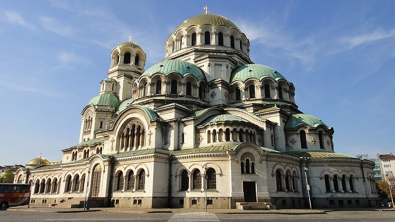 Alexander Nevsky Cathedral, Sofia, Bulgaria, Gold plated dome, Bulgarian Orthodox Cathedral, Cross domed basilica, Neo Byzantine, HD wallpaper