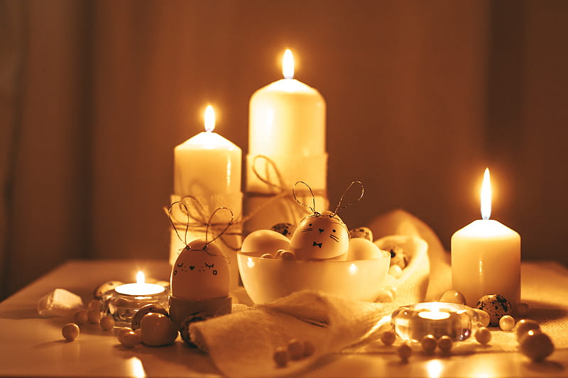 Lighted Candles And Painted Eggs On Golden Background, HD wallpaper
