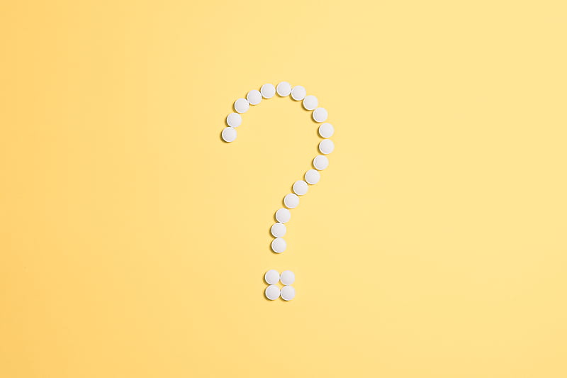 White Beads on Question Mark Sign, HD wallpaper