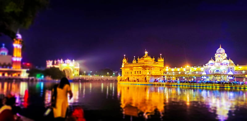 Golden Temple, Between The Water, golden temple between the water, pilgrim,  gurdwara, HD phone wallpaper | Peakpx