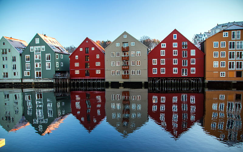 Wood House Port Tourist Town Trondheim Norway, HD wallpaper