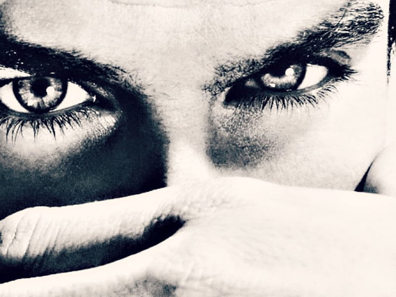 Ian Somerhalder Vampire Diaries Black Man Damon Hand White Eyes Actor Hd Wallpaper Peakpx