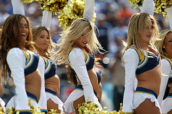 Chargers cheerleaders hi-res stock photography and images - Page 2