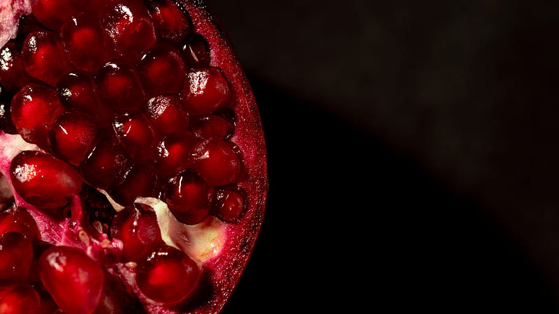 Red Round Fruit in Close Up graphy, HD wallpaper