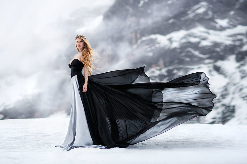Venkara Capris, blonde, snow, model, gown, HD wallpaper