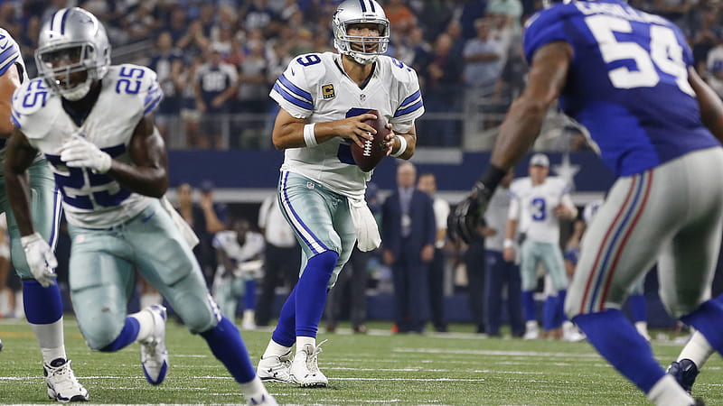 Dallas Cowboys Sprint Football Antonio Ramiro Romo In Field Sports, HD wallpaper