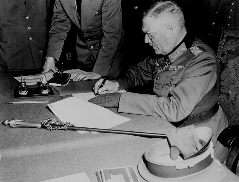 Wilhelm Keitel signs the German Surrender (May 7th 1945), World War Two, Wilhelm Keitel, Wilhelm Keitel signs the German Surrender, History, HD wallpaper