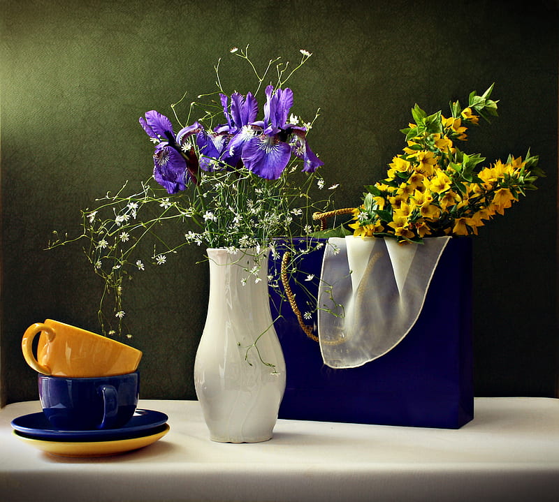 still life, yellow, vase, bonito, graphy, nice, flowers, cups, blue, harmony, elegantly, cool, bouquet, flower, irises, nature, HD wallpaper