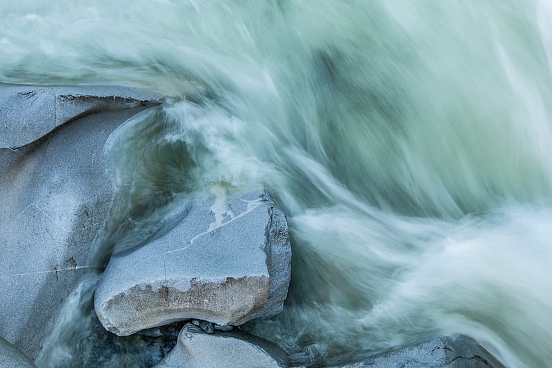 time-lapse graphy of rock fragment and body of water, HD wallpaper