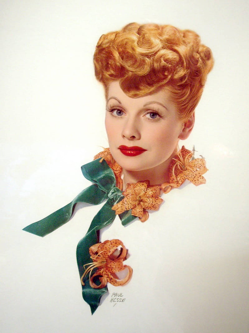 Lucille Ball With Flowers And Ribbon, HD phone wallpaper