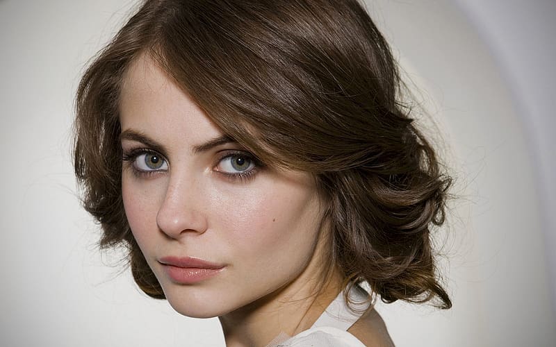 Cute Celebrity Willa Holland Hd Wallpaper Peakpx