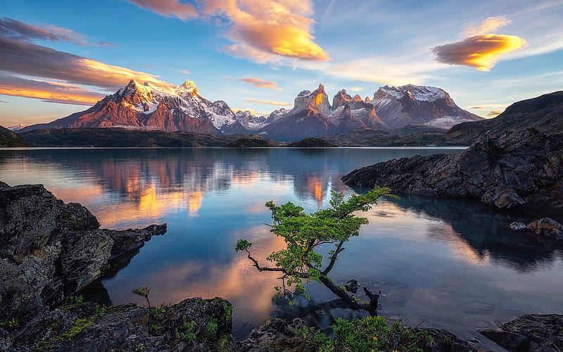 Lake Pehoe, Patagonia, Chile, South America, Chile, mountains, lake, landscape, HD wallpaper