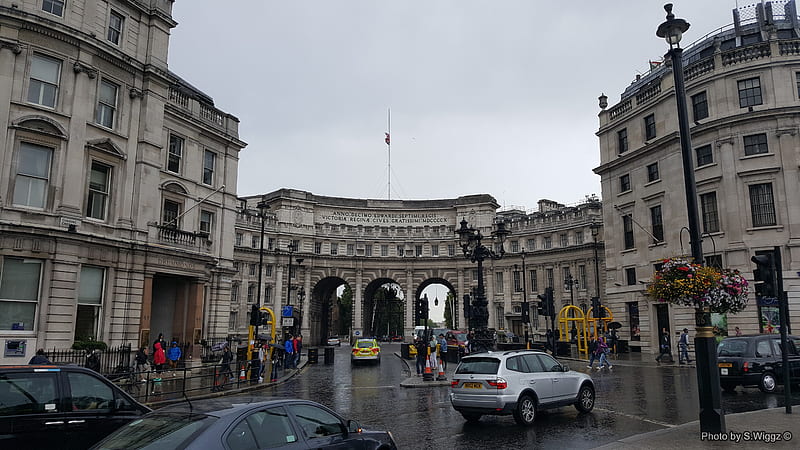 Admiralty Arch, London England, rain, London, Admiralty, Arch, England, HD wallpaper