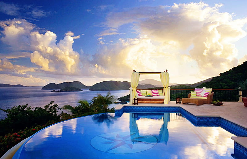 Beautiful View, view, bonito, clouds, pool, pillows, bed, sea, HD wallpaper