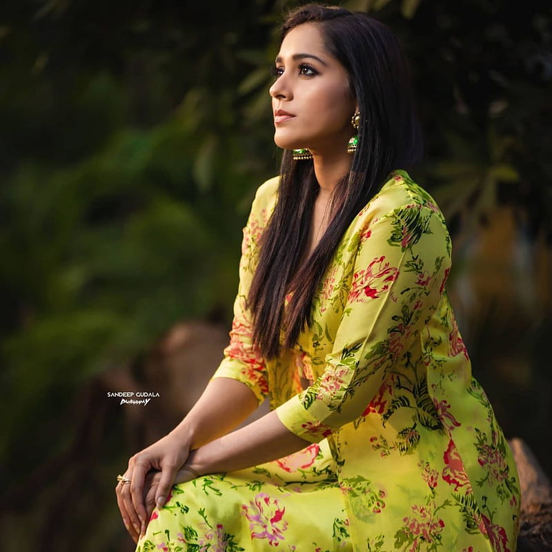 Actress Rashmi Gautam HD Photos and Wallpapers August 2021 - Gethu Cinema