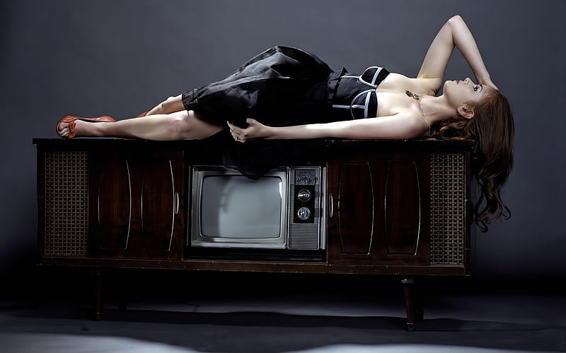Isla Fisher, dress, celebrity, bonito, tv, people, black dress, australian, author, scottish, actresses, HD wallpaper